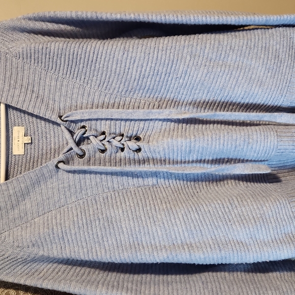 Lucky Brand Sweater - Picture 3 of 5